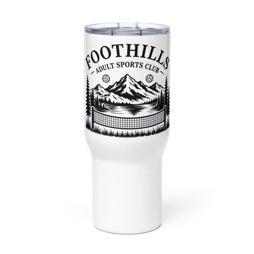Travel mug with a handle
